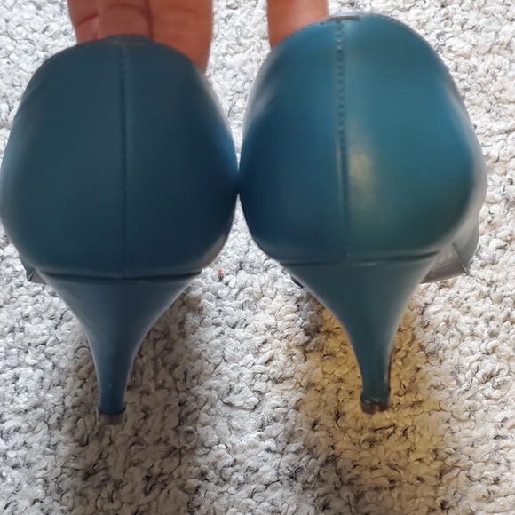 Vintage 80s leather SHOES by SZIGO, Szigetvári Cipőgyár, Made in Hungary - Picture 3 of 11